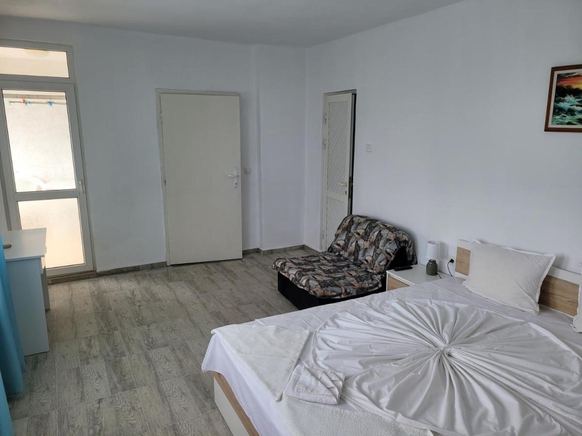 פרימורסקו Guest House Evtimov מראה חיצוני תמונה